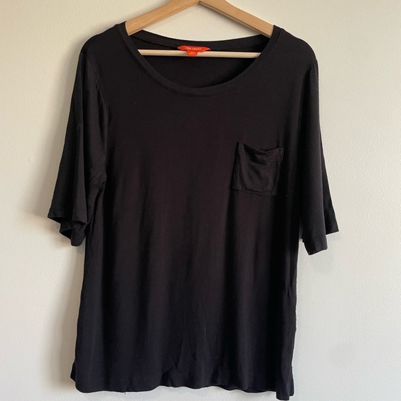 Black Soft  & Flowy Short Sleeve T-shirt Top - Picture 1 of 5